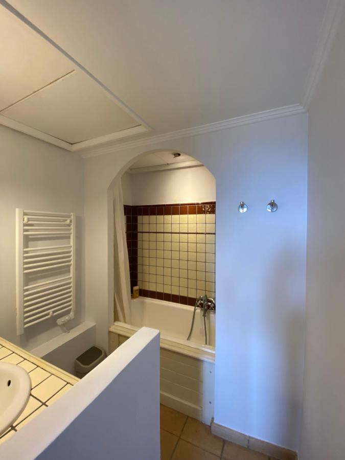 Les Restanques, Bastides Vue Golfe Saint Tropez Apartment กรีโมด์ ภายนอก รูปภาพ